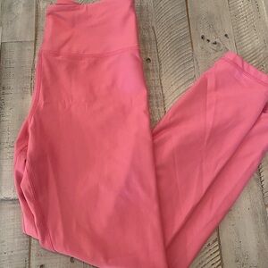 Zyia pink crop